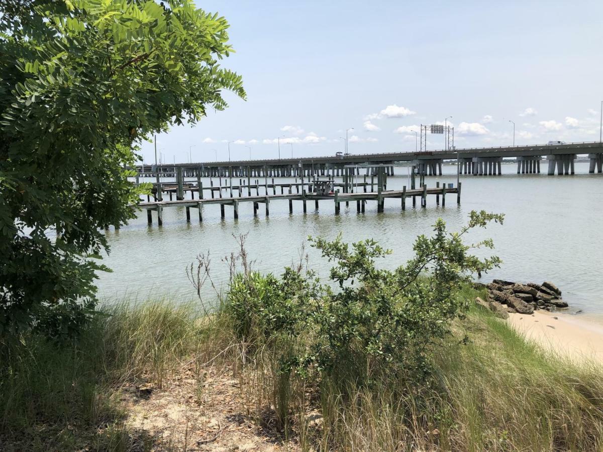 Harbor Delight On The Bay - Private Sandy Beach!